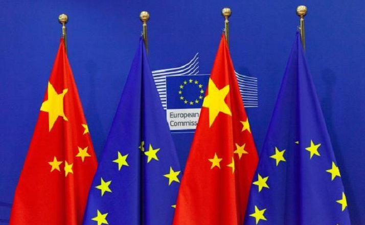 Programma di borse di studio sulla Cina: la Commissione europea pubblica un invito a manifestare interesse