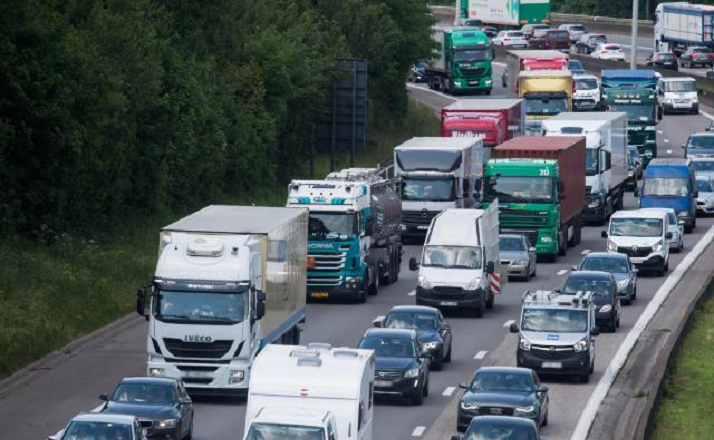 Trasporto su strada: la Commissione adotta un parere motivato nell’ambito di una causa intentata dall’Italia nei confronti dell’Austria